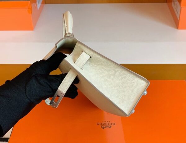mmexport1678094187340-1024x789-1 Hermes Mini Kelly II Sellier Epsom ck10 craie white Silver Hardware 19cm Full Handmade