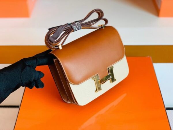 mmexport1678094479785-1024x768-1 Hermes Constance Barenia Golden Brown Gold Hardware 18cm Full Handmade