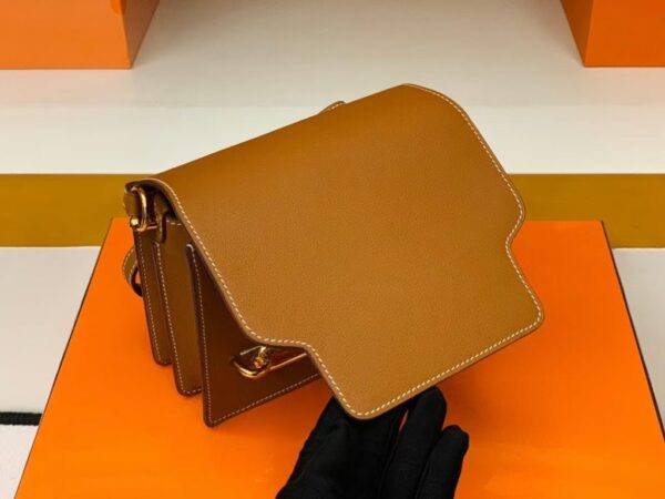 mmexport1678094557485-1024x768-1 Hermes Roulis evercolor Golden Brown Gold Hardware 18cm Full Handmade