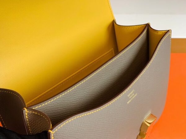 mmexport1678098938722-1024x768-1 Hermes Constance Epsom Etoupe & Amber yellow Gold Hardware 18cm Full Handmade