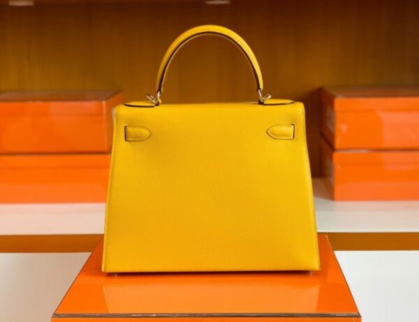 mmexport1679281568304-1024x787-1 Hermes Kelly Epsom 9D Amber yellow Silver Hardware 28cm Full Handmade