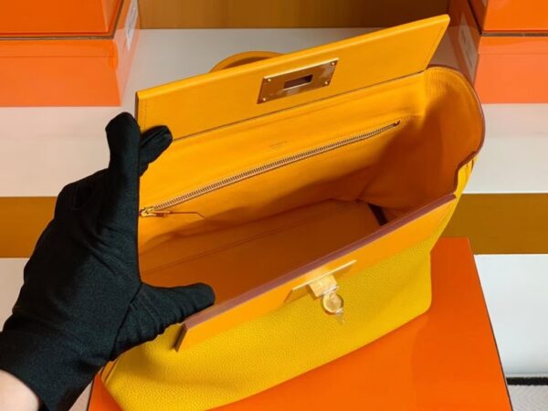 Hermes Kelly 2424 taurillon Leather 9D Amber yellow Gold Hardware 29cm Full Handmade