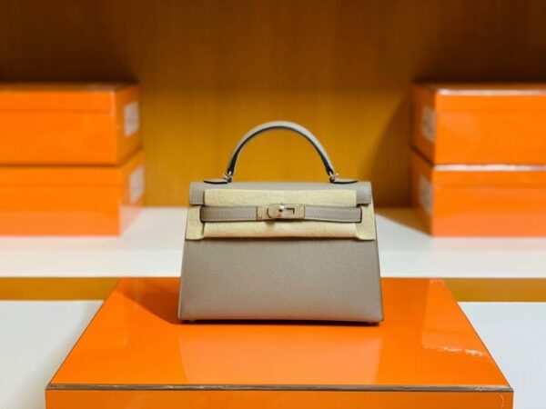 mmexport1679281790039-1024x768-1 Hermes Mini Kelly Epsom gris ashpite Silver Hardware 19cm Full Handmade
