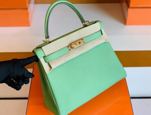 mmexport1679282958026-1024x776-1 Hermes Kelly Togo 3i Avocado green Gold Hardware 28cm Full Handmade