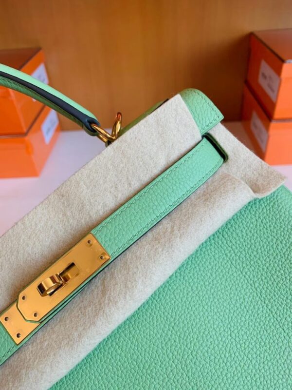 mmexport1679282959481-768x1024-1 Hermes Kelly Togo 3i Avocado green Gold Hardware 28cm Full Handmade