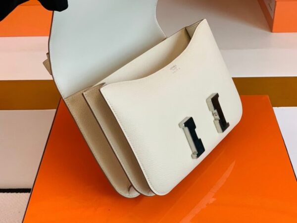 mmexport1679283272725-1024x768-1 Hermes Constance Epsom Creamy White Silver Hardware 24cm Full Handmade