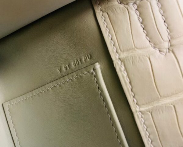 mmexport1679283393224-1024x825-1 Hermes Mini Kelly pochette Matte Alligator Y1 vanilla Silver Hardware 22cm Full Handmade