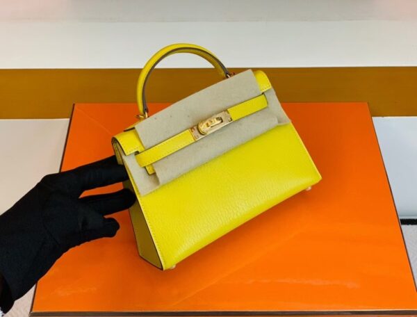 Hermes Mini Kelly Chevre 9O Naples yellow Gold Hardware 19cm Full Handmade