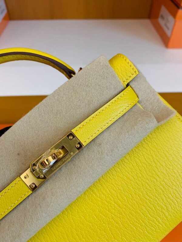 Hermes Mini Kelly Chevre 9O Naples yellow Gold Hardware 19cm Full Handmade