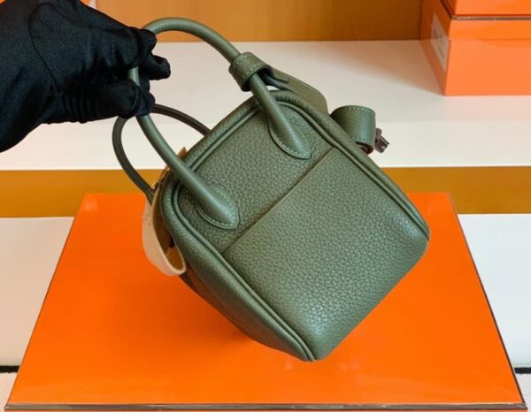 mmexport1679965948766-1024x796-1 Hermes Mini Lindy TC Leather Jungle green Gold Hardware 19cm Full Handmade