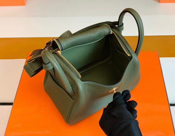 mmexport1679965953547-1024x793-1 Hermes Mini Lindy TC Leather Jungle green Gold Hardware 19cm Full Handmade