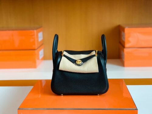 Hermes Mini Lindy TC Leather Black Gold Hardware 19cm Full Handmade