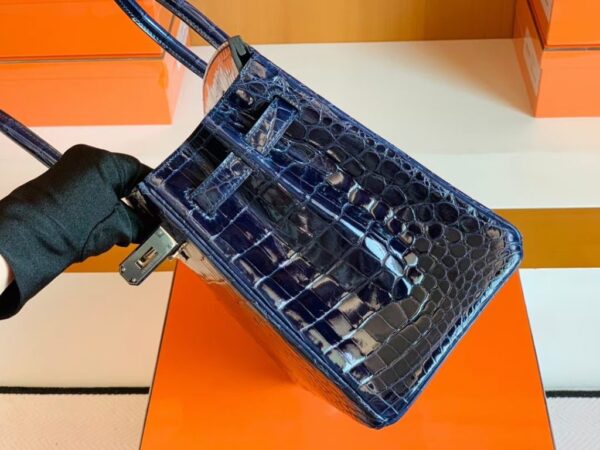mmexport1679966320541-1024x768-1 Hermes Birkin BLUE NUIT Shiny crocodile 2Z Dark Deep Blue Silver Hardware 30cm Full Handmade