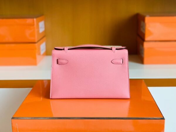 mmexport1679967083454-1024x768-1 Hermes Mini Kelly Pochette Epsom 1Q Creamy Pink Gold Hardware 22cm Full Handmade