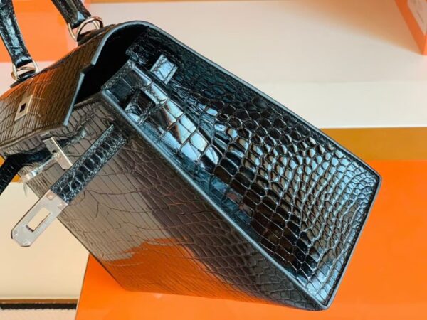 mmexport1681810351134-1024x768-1 Hermes Kelly Shiny Porosus crocodile Black Silver Hardware 25cm Full Handmade
