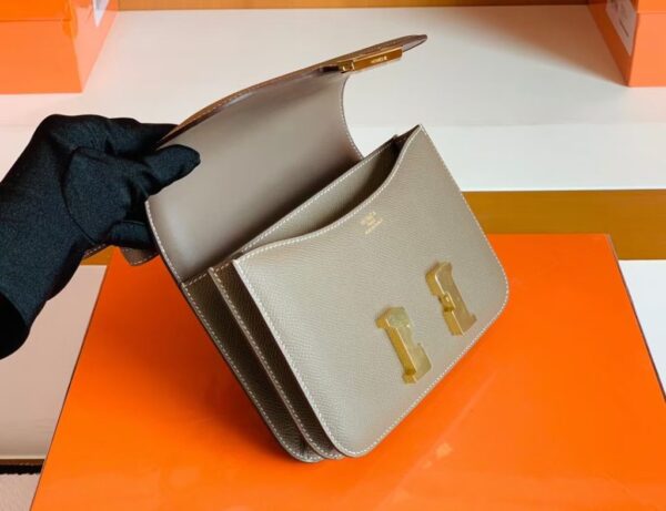 Hermes Constance Epsom CK18 Etoupe Grey Gold Hardware 18cm Full Handmade