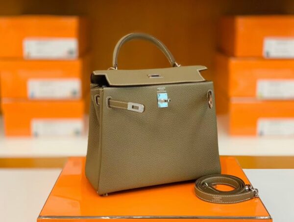 mmexport1683596416356-1024x774-1 Hermes Kelly Togo etoupe grey Silver Hardware 25cm Full Handmade