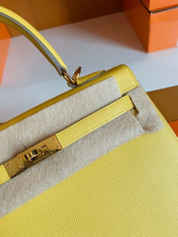Hermes Kelly Epsom 9O Naples yellow Gold Hardware 25cm Full Handmade