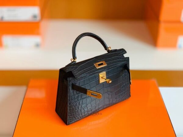 mmexport1683947634482-1024x768-1 Hermes Mini Kelly Matte Alligator ck84 Graphite grey Gold Hardware 19cm Full Handmade