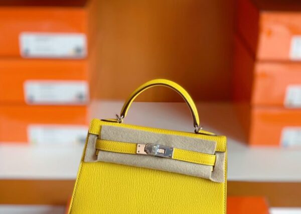 Hermes Mini Kelly Chevre 9O Naples yellow Silver Hardware 19cm Full Handmade