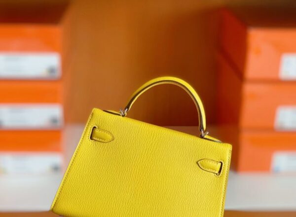 Hermes Mini Kelly Chevre 9O Naples yellow Silver Hardware 19cm Full Handmade