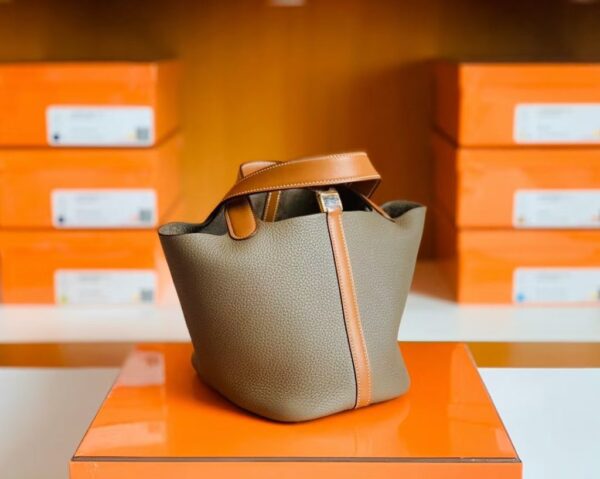 mmexport1686297686582-1-1024x817-1 Hermes Picotin Togo CK18 Etoupe Grey & CK37 Golden Brown Gold Hardware 18cm Full Handmade