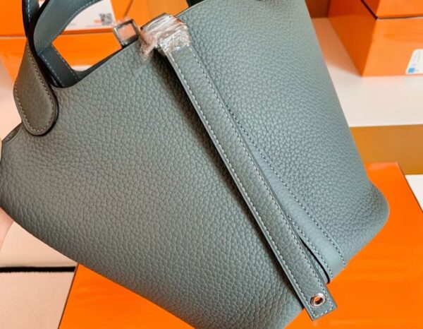 mmexport1686297721228-1-1024x795-1 Hermes Picotin TC 63 Almond green Silver Hardware 18cm Full Handmade
