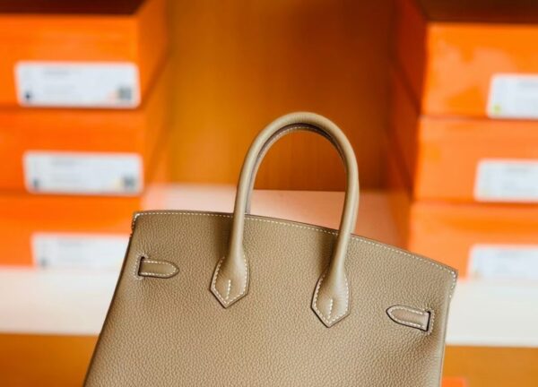mmexport1686297906623-1024x738-1 Hermes Birkin Togo CK18 Etoupe Grey Silver Hardware 25cm Full Handmade