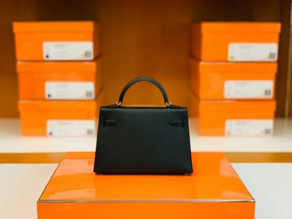 mmexport1686298839735-1024x768-1 Hermes Mini Kelly Epsom CK89 Black Silver Hardware 19cm Full Handmade