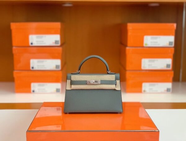 Hermes Mini Kelly Epsom 63 Almond green Silver Hardware 19cm Full Handmade