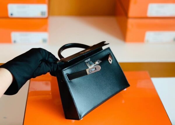 mmexport1686299001477-1024x732-1 Hermes Mini Kelly Box Leather CK89 Black Silver Hardware 19cm Full Handmade
