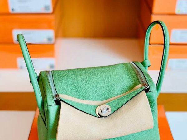 mmexport1686299244265-1024x768-1 Hermes Lindy Togo 3i Avocado green Silver Hardware 26cm Full Handmade