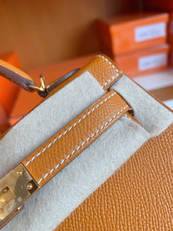 mmexport1687342339187-768x1024-1 Hermes mini Kelly Epsom Light Golden Brown Gold Hardware 19cm Full Handmade