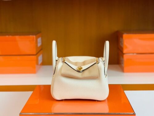 Hermes Mini Lindy TC Leather Creamy White Gold Hardware 19cm Full Handmade