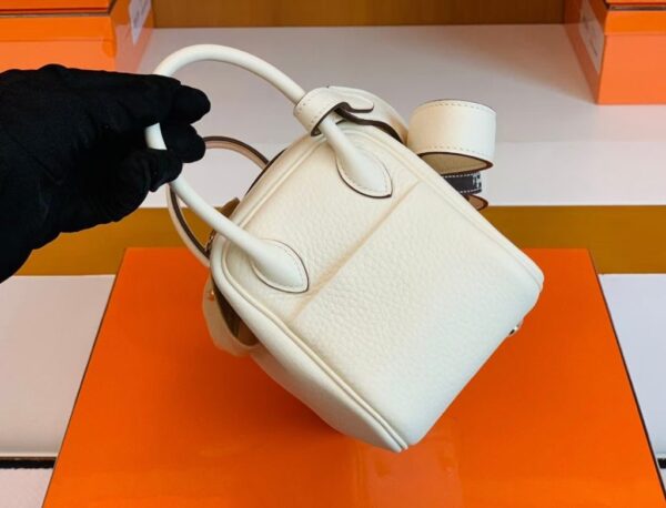 mmexport1688808844957-1024x781-1 Hermes Mini Lindy TC Leather Creamy White Gold Hardware 19cm Full Handmade