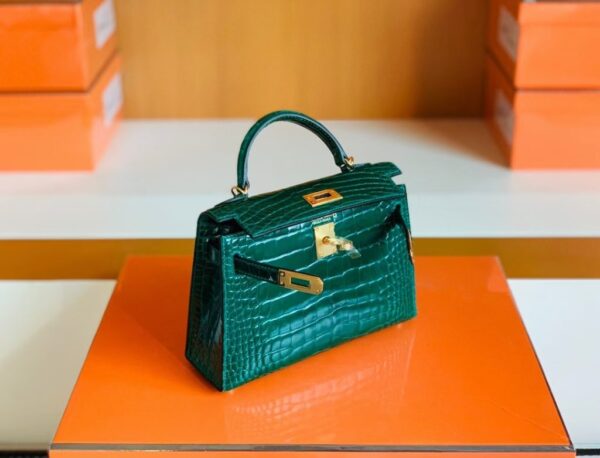 mmexport1690709780184-1024x781-1 Hermes Mini Kelly sellier shiny alligator crocodile 6Q jade green Gold Hardware 19cm Full Handmade