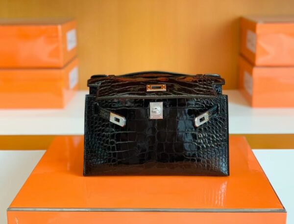 mmexport1690709862429-1024x781-1 Hermes Mini Kelly pochette shiny alligator crocodile ck89 Black Silver Hardware 22cm Full Handmade