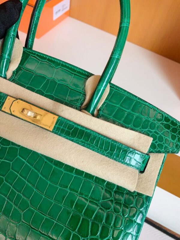 mmexport1690710200068-768x1024-1 Hermes Birkin shiny alligator crocodile 6Q jade green Gold Hardware 30cm Full Handmade