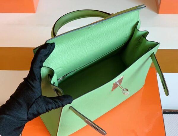 mmexport1691336871328-1024x783-1 Hermès kelly Epsom 3i Avocado green Silver Hardware 28cm Full Handmade