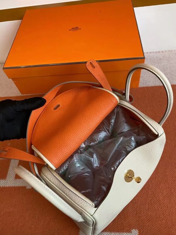 mmexport1691741560251-768x1024-1 Hermès Lindy TC i2 Creamy White & Orange Gold Hardware 26cm Full Handmade