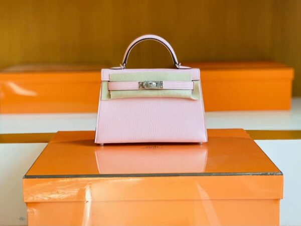 mmexport1691741602794-1024x769-1 Hermès mini Kelly Sellier Chevre 3q rose sakura pink Silver Hardware 19cm Full Handmade