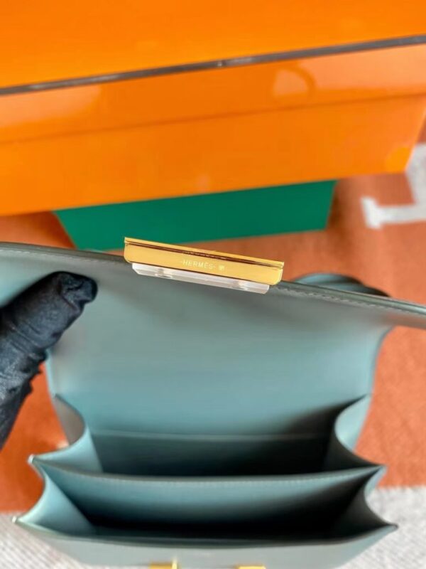 mmexport1691741667399-768x1024-1 Hermès mini Consatnce Epsom ck63 Almond green Gold Hardware 18cm Full Handmade