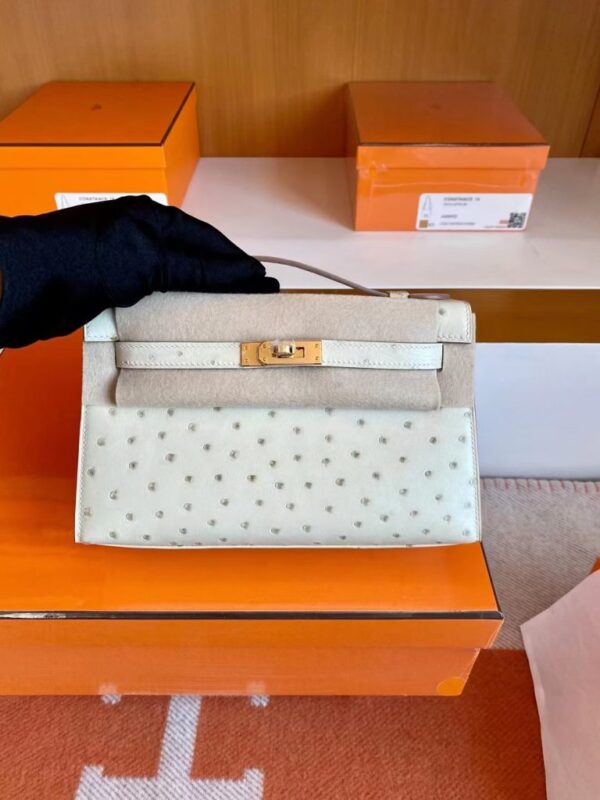mmexport1692180738789-768x1024-1 Hermès mini kelly Pochette Ostrich 8L Creamy White Gold Hardware 22cm Full Handmade