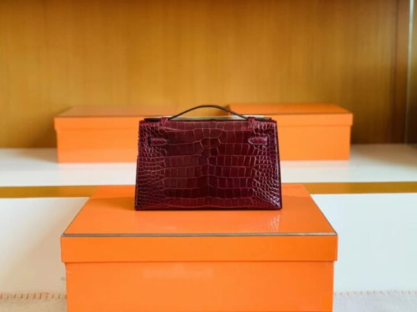 Hermès Mini kelly Pochette Shiny alligator crocodile ck57 bordeaux Red Gold Hardware 22cm Full Handmade
