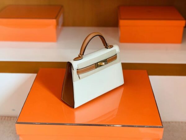 mmexport1692259060456-1024x768-1 Hermès Mini kelly Sellier Epsom Creamy White & Golden Brown Gold Hardware 19cm Full Handmade