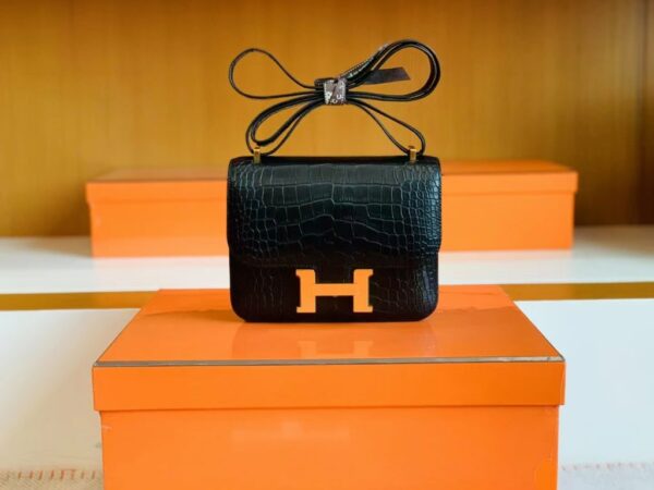 mmexport1692259147444-1024x768-1 Hermès mini Constance Matte Alligator crocodile Black Gold Hardware 18cm Full Handmade