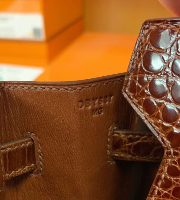mmexport16925285265651-923x1024-1 Hermès Birkin shiny alligator crocodile Brown Gold Hardware 25cm Full Handmade