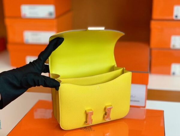mmexport16925290108681-1024x777-1 Hermès Constance Epsom ck9o Naples yellow Gold Hardware 18cm Full Handmade