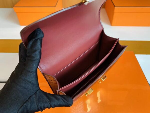 mmexport1696605850153-1024x768-1 Hermès Constance Shiny Alligator crocodile Wine red Gold Hardware 18cm Full Handmade