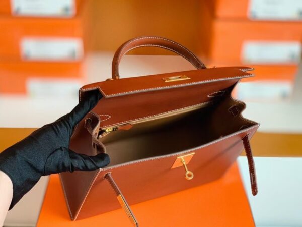 mmexport1699008864301-1024x768-1 Hermès Kelly Barenia Reddish brown Gold Hardware 28cm Full Handmade